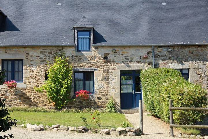 Location de vacances pour 4 personnes, avec Terrasse et Jardin à Trégon