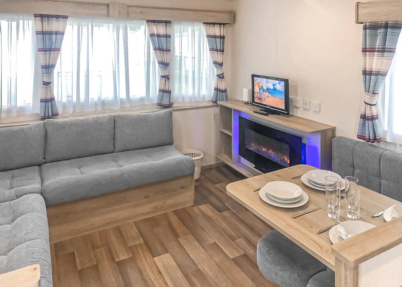 Glamping for 6 People in Chapel St. Leonards, Lincolnshire