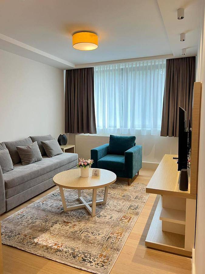 Appartement de vacances pour 4 personnes, avec piscine ainsi que sauna et jacuzzi