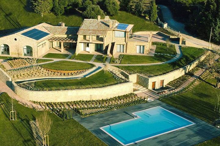 Villa pour 24 personnes, avec sauna et jardin ainsi que balcon et jacuzzi - 1