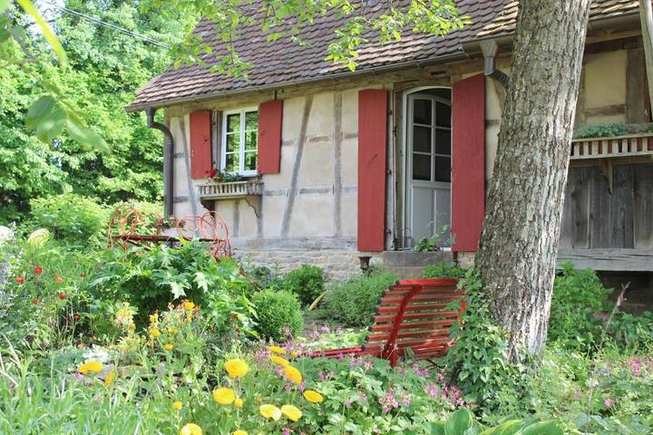 Location de vacances pour 7 personnes, avec sauna et jardin, animaux acceptés à Salenthal