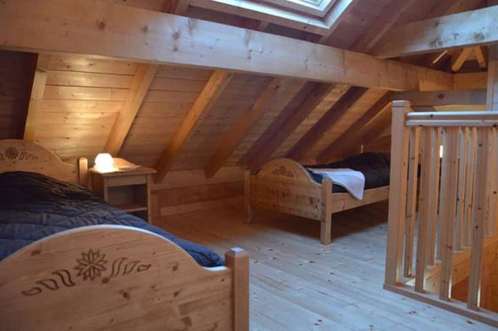 Gîte pour 9 personnes, avec balcon ainsi que jardin et jacuzzi à Saint-Eustache - 4