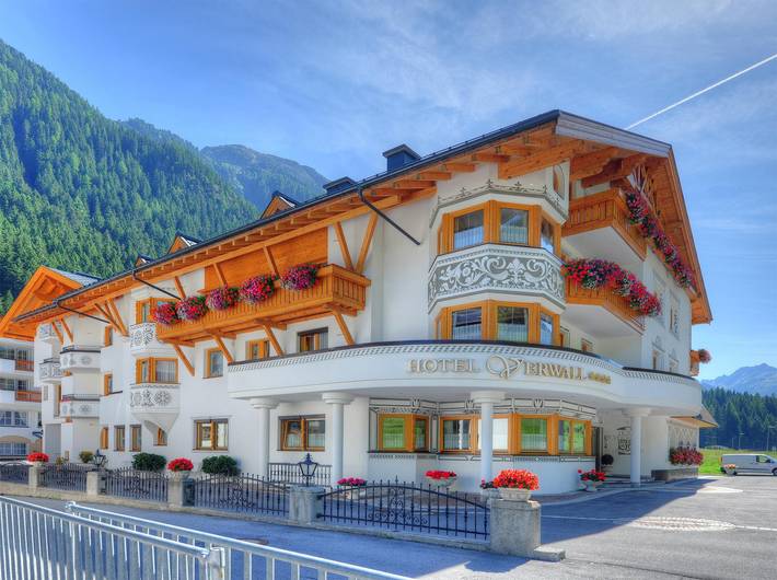 Hotel für 4 Personen, mit Balkon und Sauna sowie Whirlpool, kinderfreundlich in Ischgl - 3