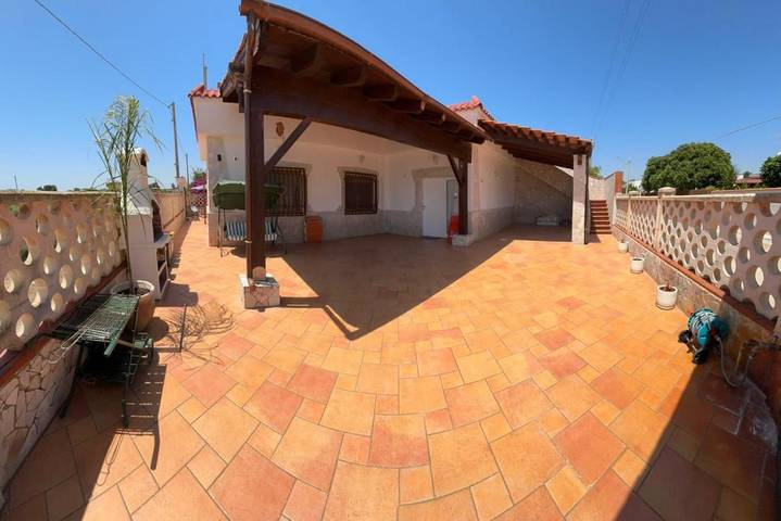 Villa per 8 persone, con giardino a San Pietro In Bevagna