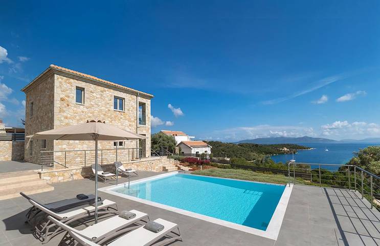 Filter.villa.villa for 6 people, with Balcony and Terrace as well as Pool in Meganisi