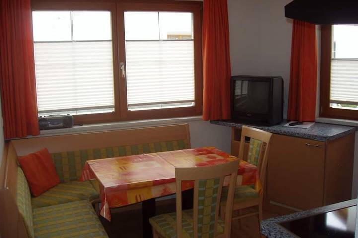 Ferienwohnung für 4 Personen, mit Balkon - 1