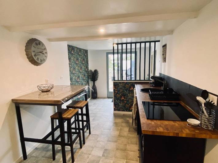 Gîte pour 2 personnes, avec piscine ainsi que jardin et vue à Rochefort-du-Gard