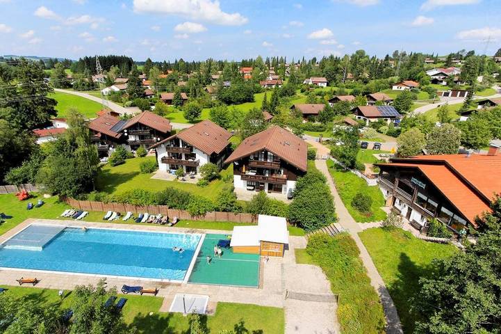 Ferienpark für 6 Personen, mit Garten und Terrasse in Nesselwang
