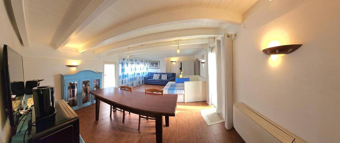 Ferienwohnung für 3 Personen, mit Balkon und Terrasse sowie Garten und Ausblick