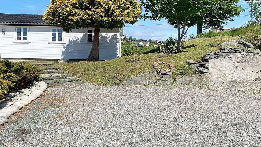 Ferienhaus für 5 Personen, mit Terrasse in Austrheim - 3