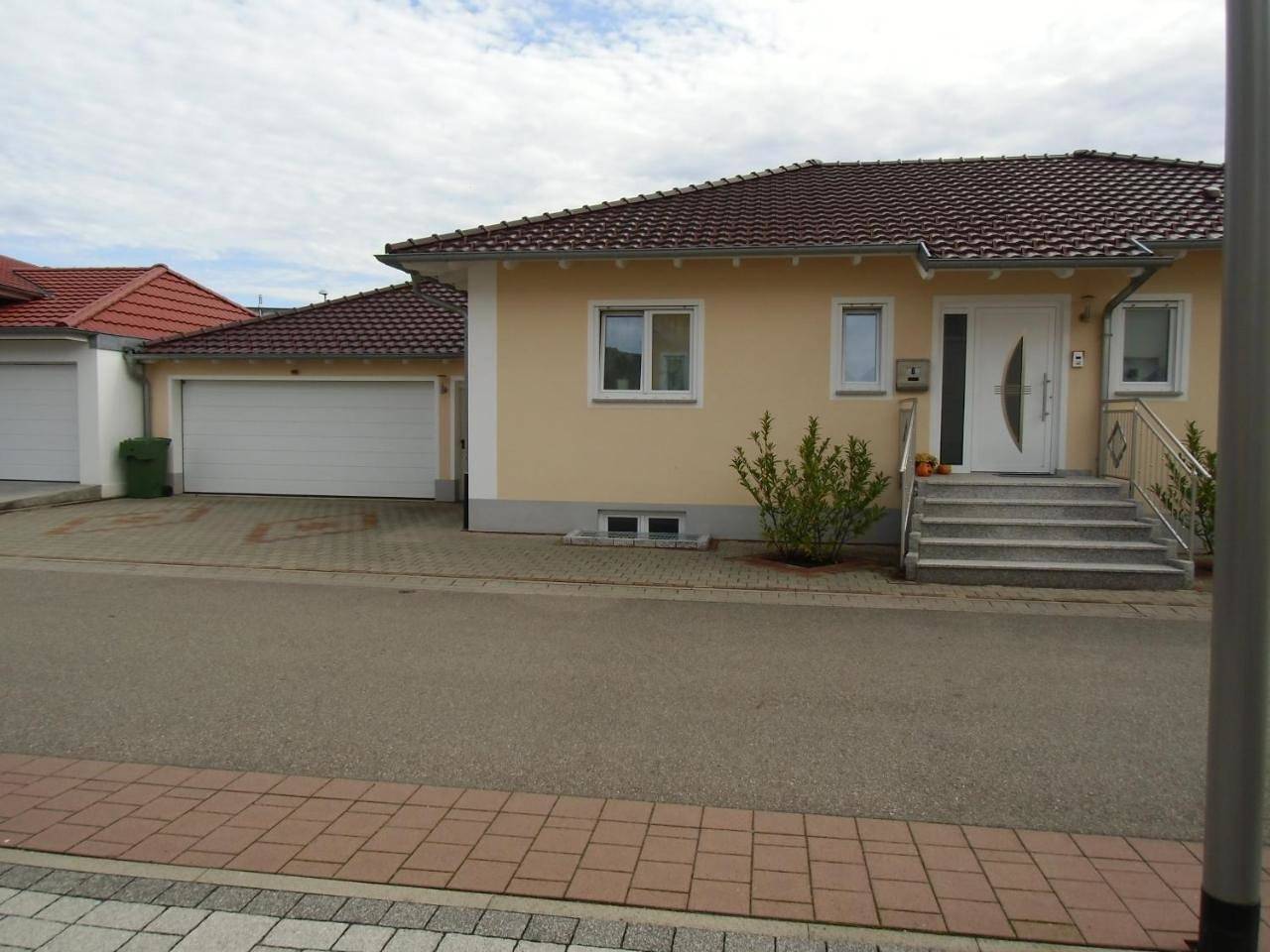 Ganze Wohnung, Double Room with Shared Bathroom in Lahr, Mittlerer Schwarzwald