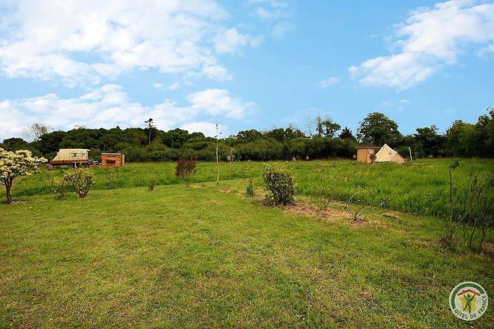 Location de vacances pour 2 personnes, avec jardin à Ploumilliau - 2