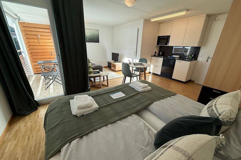 Ganze Wohnung, Waldhof 4 by Arosa Holiday Appartement/Fewo, Dusche, Wc, 2-Bettwohnung Waldhof 4 in Arosa, Plessur Alpen