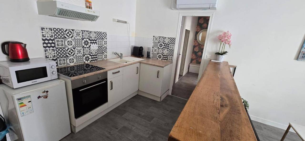 Appartement entier, T2 Meublé, Équipé, Parfait pour Vos Séjours in Châteaumeillant, Saint-Amand-Montrond