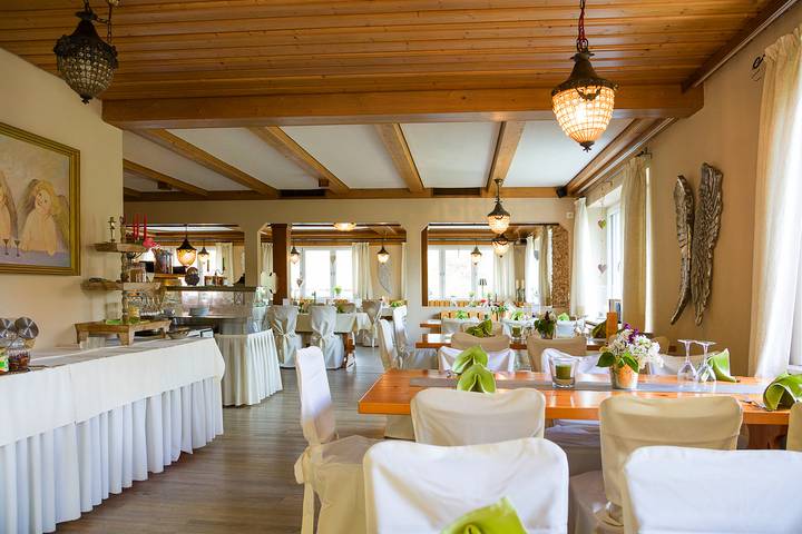 Hôtel, avec Terrasse et Jardin à Bisingen
