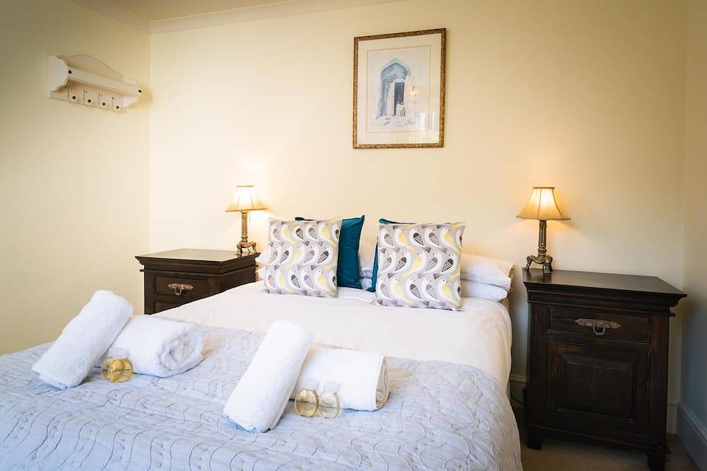 Village Cottage, 10 minutes from the beach in Branscombe, Devon
