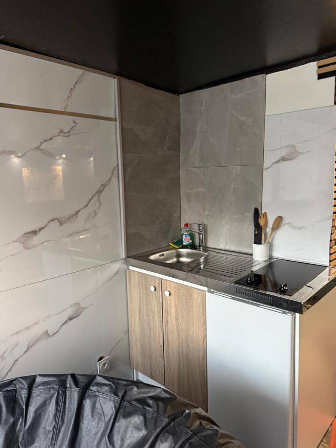 Appartement entier, One-Bedroom Apartment in Maisdon-sur-Sèvre, Région de Nantes