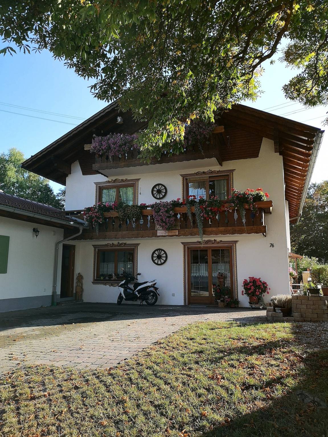 Ganzes Studio, Studio-Apartment mit gemeinsamer Terrasse und Wlan in Bad Bayersoien, Bayerische Alpen