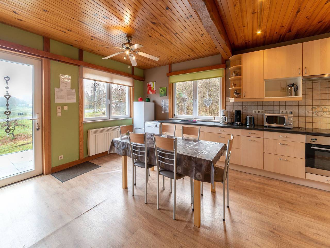 Chalet familial confortable à Érezée in Érezée, Province de Luxembourg