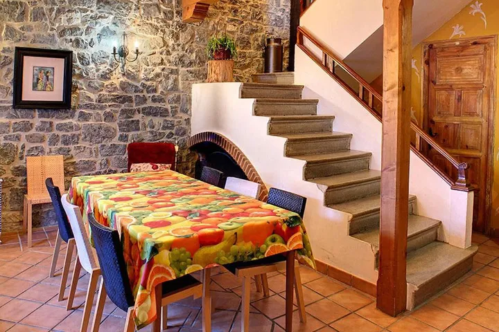 Casa de vacaciones para 12 personas, con vistas además de jardín y balcón - 1