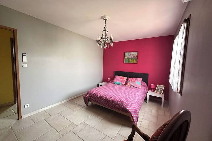 Villa for 8 with air conditioning and parking close to the sea in Lunel, Costa mediterránea (Francia)