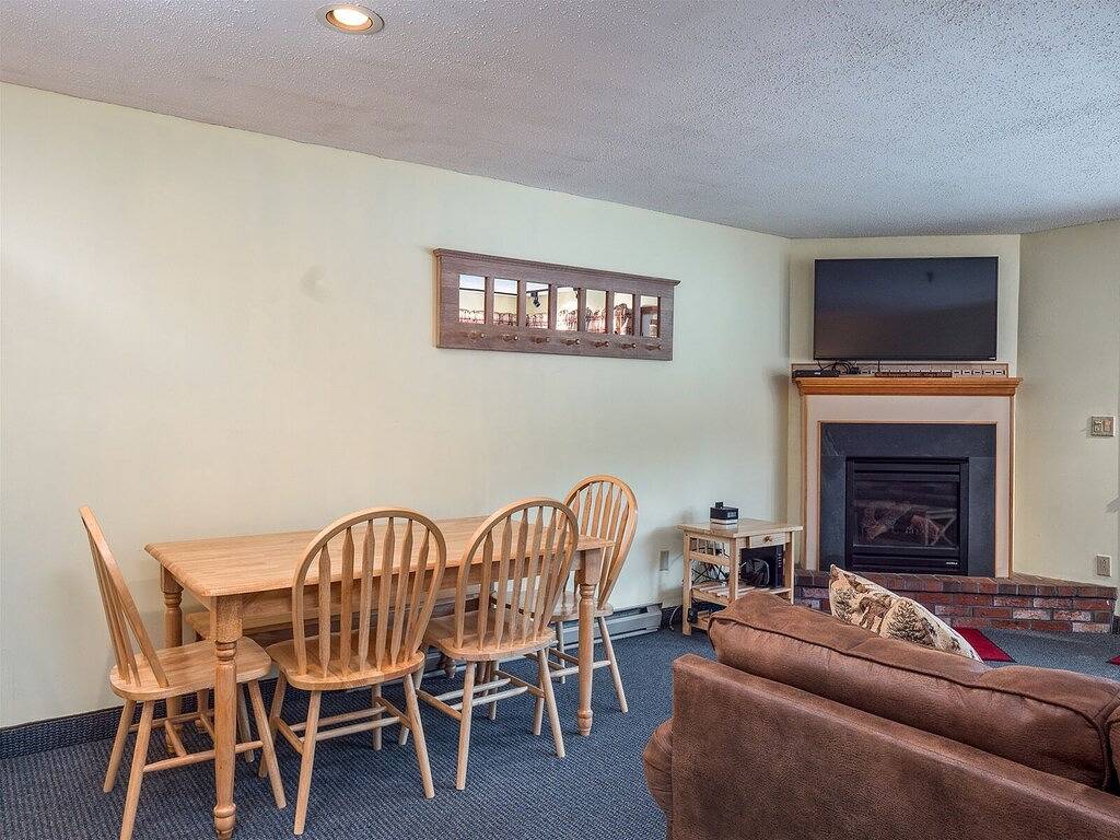 Brookside I | 2 Bed, 1 Bath in Newry, Sunday River