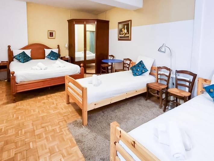 Gîte pour 4 personnes, avec terrasse à Nogaro - 2