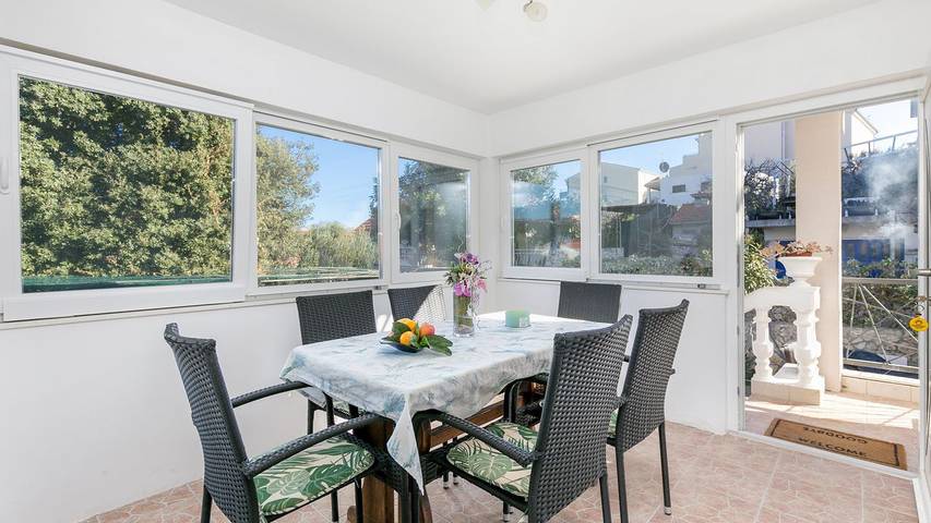 Ferienwohnung für 4 Personen, mit Ausblick und Terrasse - 1