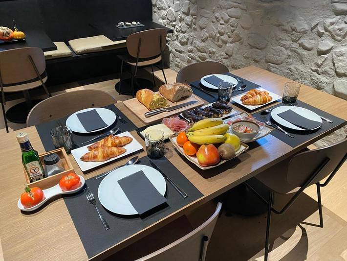 Hotel para 2 personas, con jardín en Rioja Alta - 4