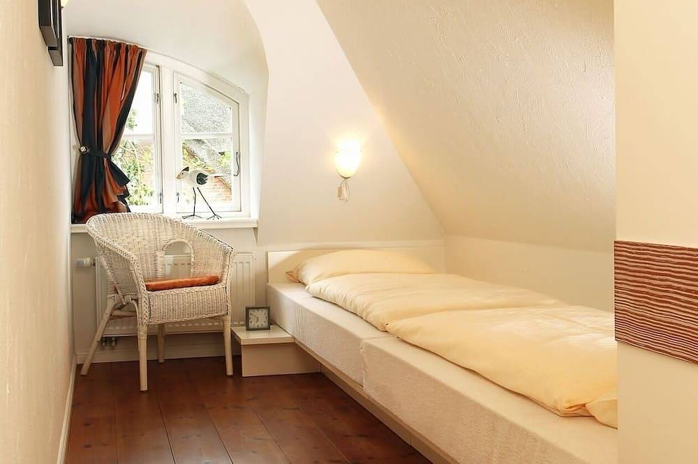 Ferienhaus für 5 Gäste mit 101m² in Oldsum in Klintum, Oldsum