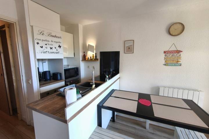 Gîte pour 4 personnes, avec Balcon et Piscine à Grosseto-Prugna - 2