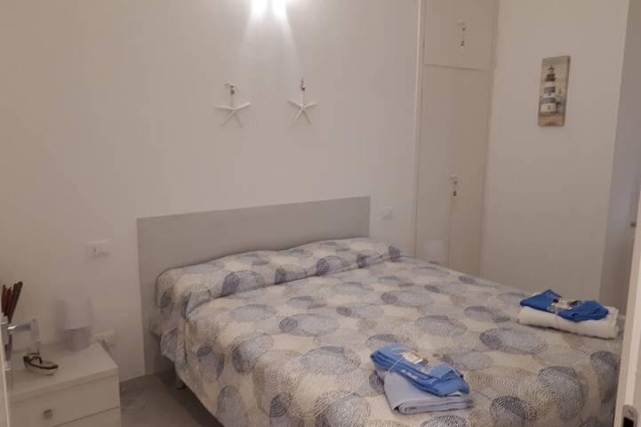 Ganze Wohnung, Casa da Bianca neue Wohnung 50 Meter vom Meer entfernt in Bagni Atlantic, Finale Ligure Gemeinde