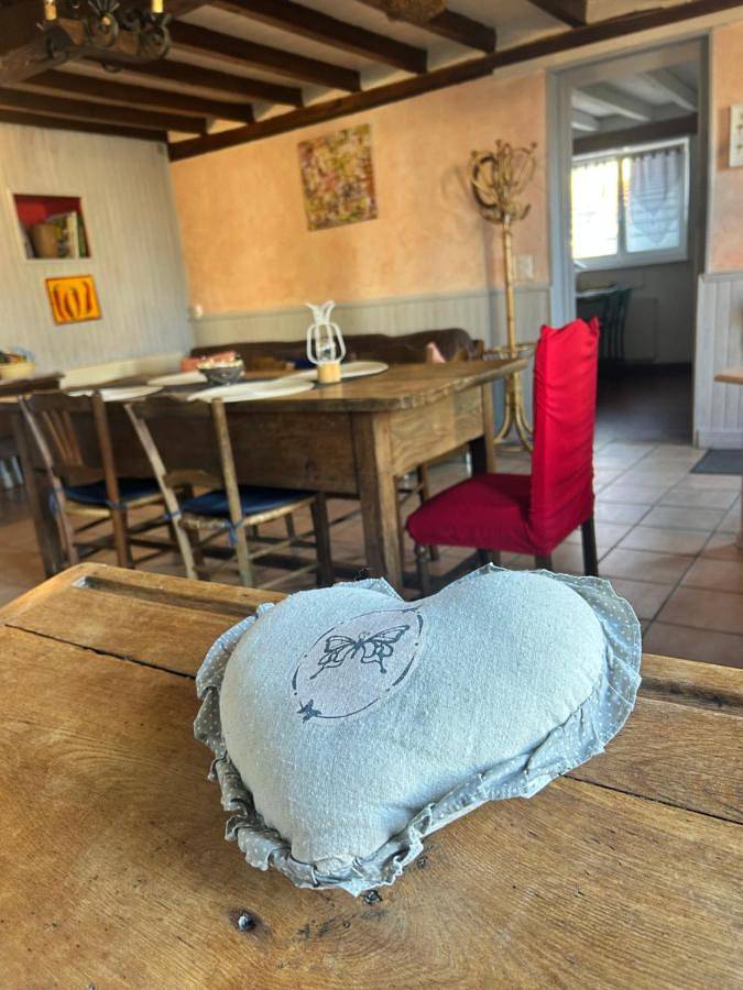 Gîte pour 4 personnes, avec vue à Gannat - 3