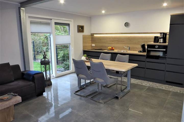 Ferienhaus für 2 Personen, mit Terrasse, mit Haustier in Berumbur