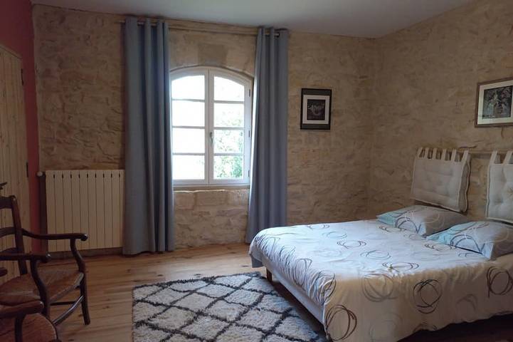 Gîte pour 9 personnes, avec Balcon ainsi que Jacuzzi et Jardin à Souvignargues - 2