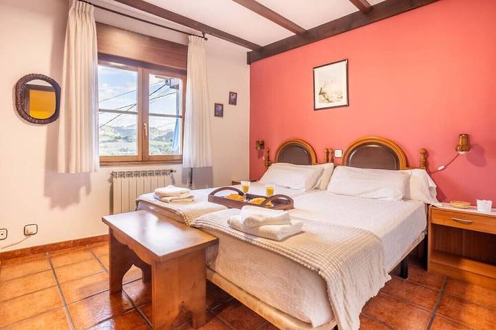 The Village Retreat - Al Llagar in Sales (Asturias), Colunga