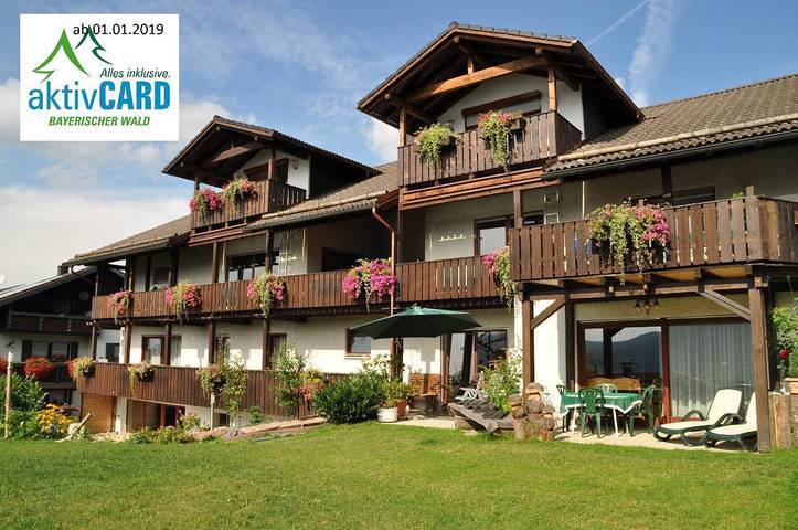 Pension für 2 Personen, mit Balkon und Balkon/Terrasse sowie Terrasse und Garten in Arnbruck