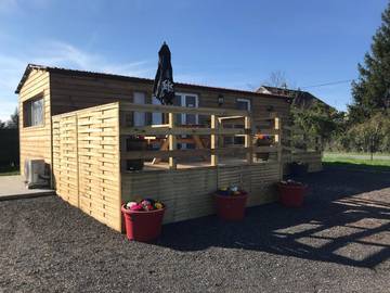 Maison de campagne pour 4 personnes, avec terrasse ainsi que vue et jardin, animaux acceptés à Romorantin-Lanthenay
