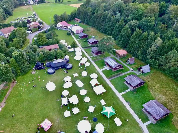 Cvjm Feriendorf Herbstein e. V. - Ferienhaus mit 4 Betten in 2 Schlafzimmern, Terrasse, rollstuhlgerecht in Herbstein, Vogelsberg Region