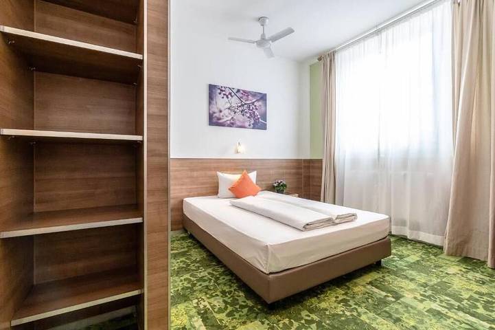 Hotel für 1 Personen - 1