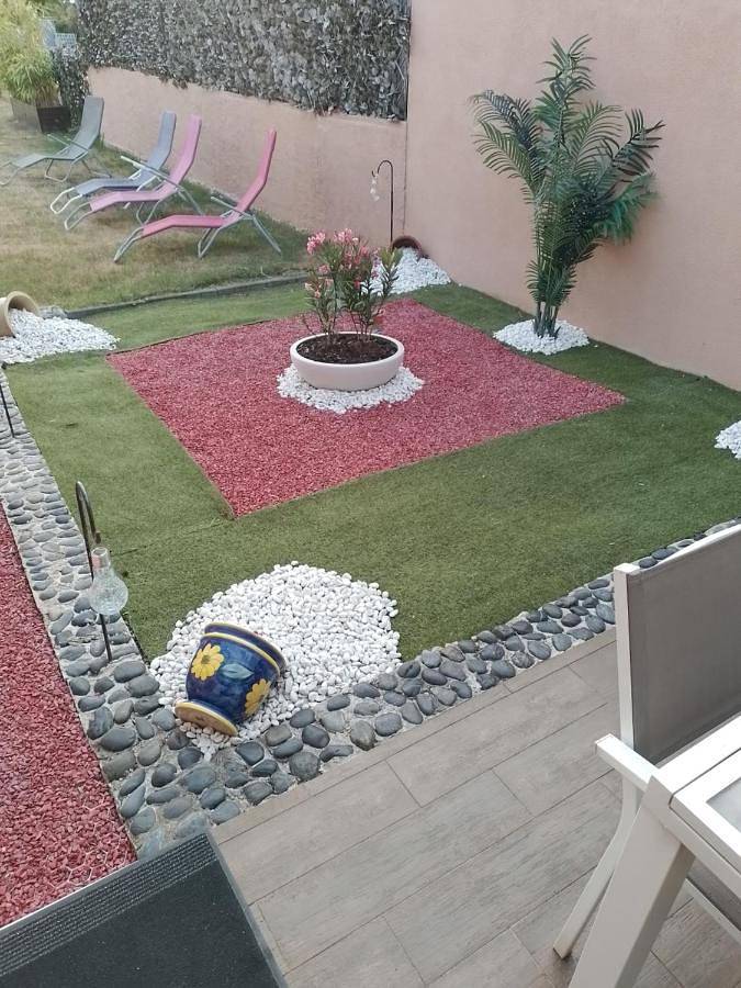 Location de vacances pour 2 personnes, avec terrasse et jardin à Le Mans - 4