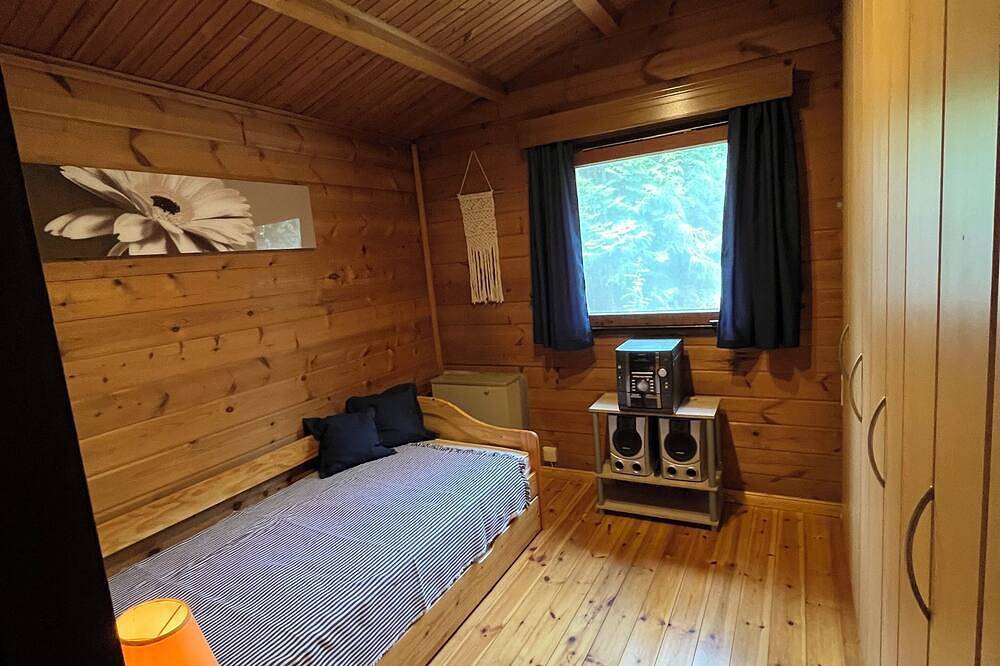 Nature pur – Haus mit großem Garten am Wald in Langendorf, Elbtalaue