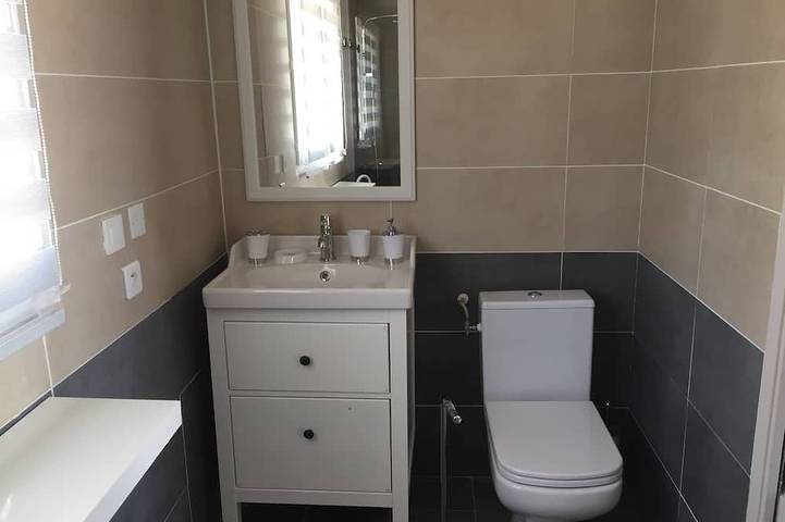 Anuncio nuevo: casa tranquila y encantadora, aire acondicionado, piscina compartida in Châteaurenard, Region de Arles