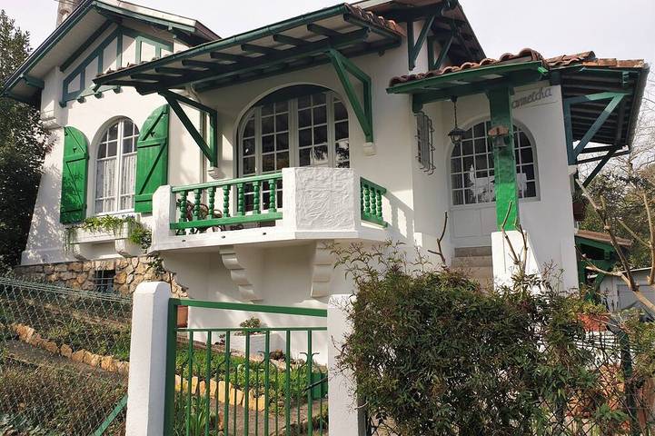 Villa pour 8 personnes, avec jardin