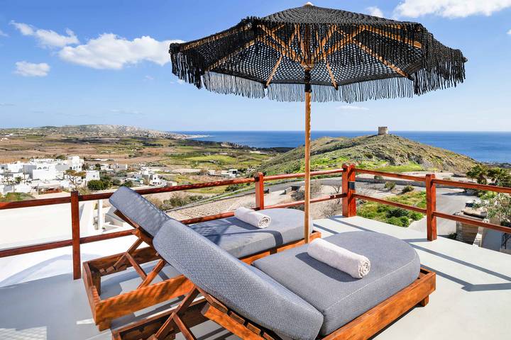 Ferienwohnung für 2 Personen, mit Whirlpool und Garten sowie Pool auf Santorin