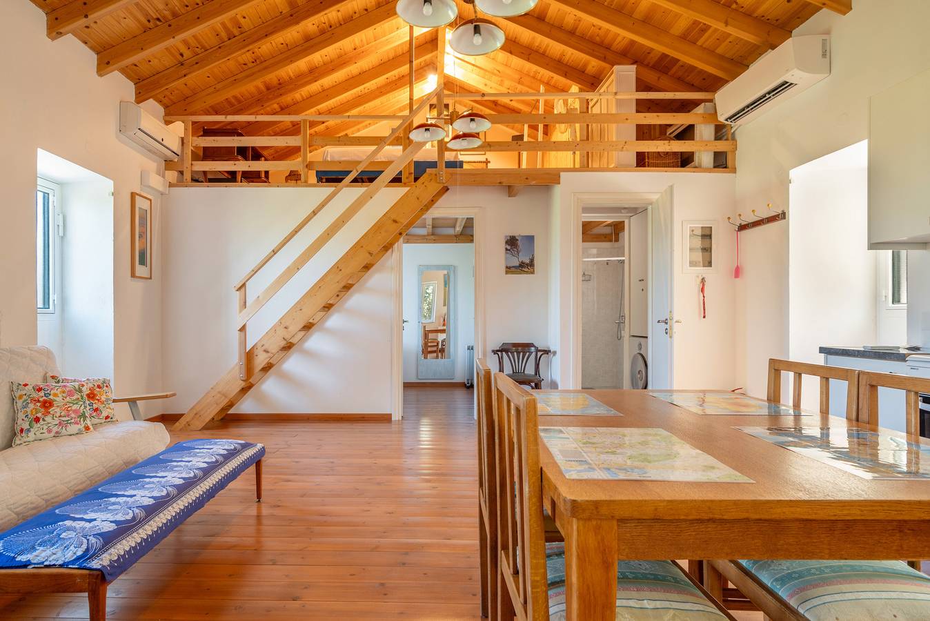Ganze Wohnung, Ferienwohnung 'Zoe' mit Bergblick, Wi-Fi und Klimaanlage in Marantochori, Griechenland