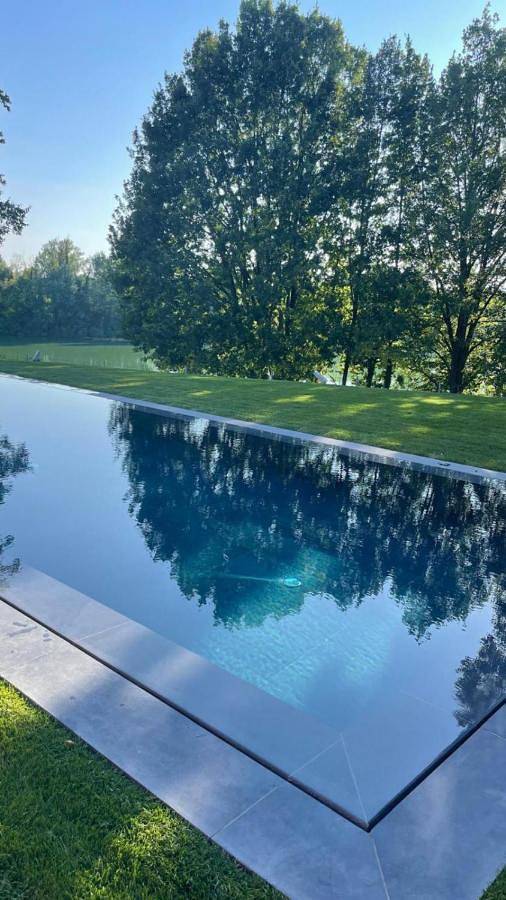 Double Room with Lake View in Castenaso, Prowincja Bolonia