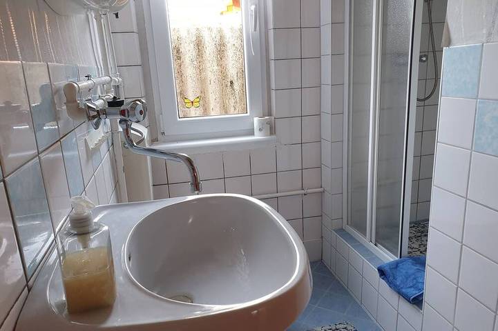 Ferienwohnung für 4 Personen, mit Terrasse und Garten in Grambin - 4