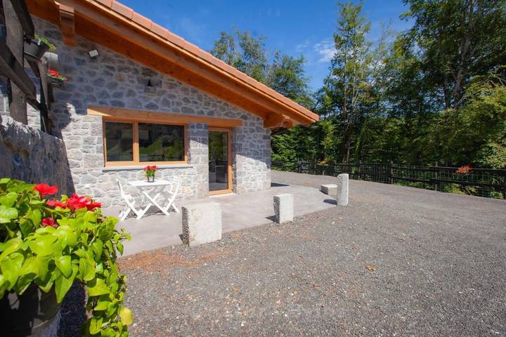 Casa rural para 4 personas, con vistas y jardín en Guipúzcoa - 2