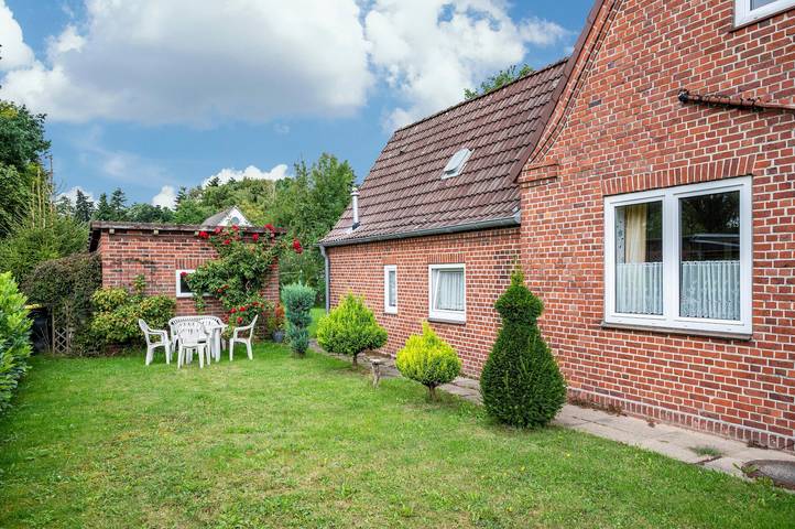Ferienwohnung für 3 Personen, mit Garten in Brunsbüttel - 2